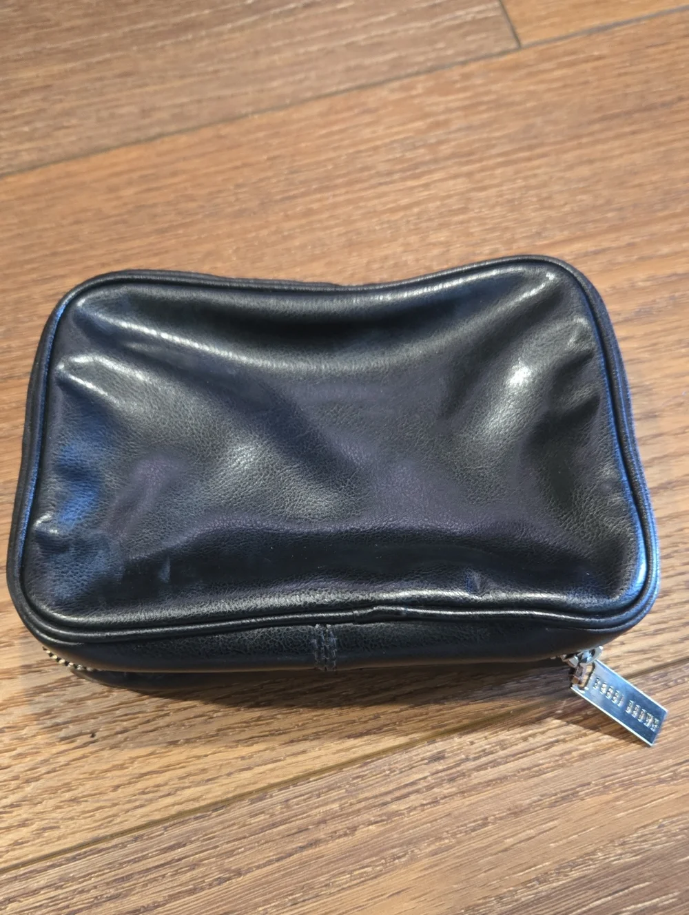 BOBBI BROWN MINI COSMETIC CASE. #8174.
